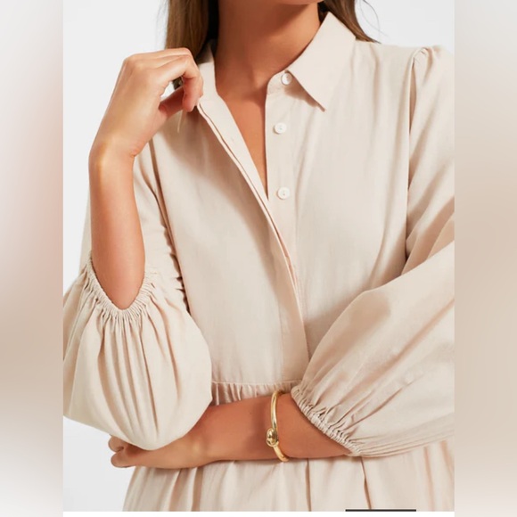 Tuckernuck Pomander Place
Sandstone Cotton Mabel Maxi Dress - Picture 6 of 16